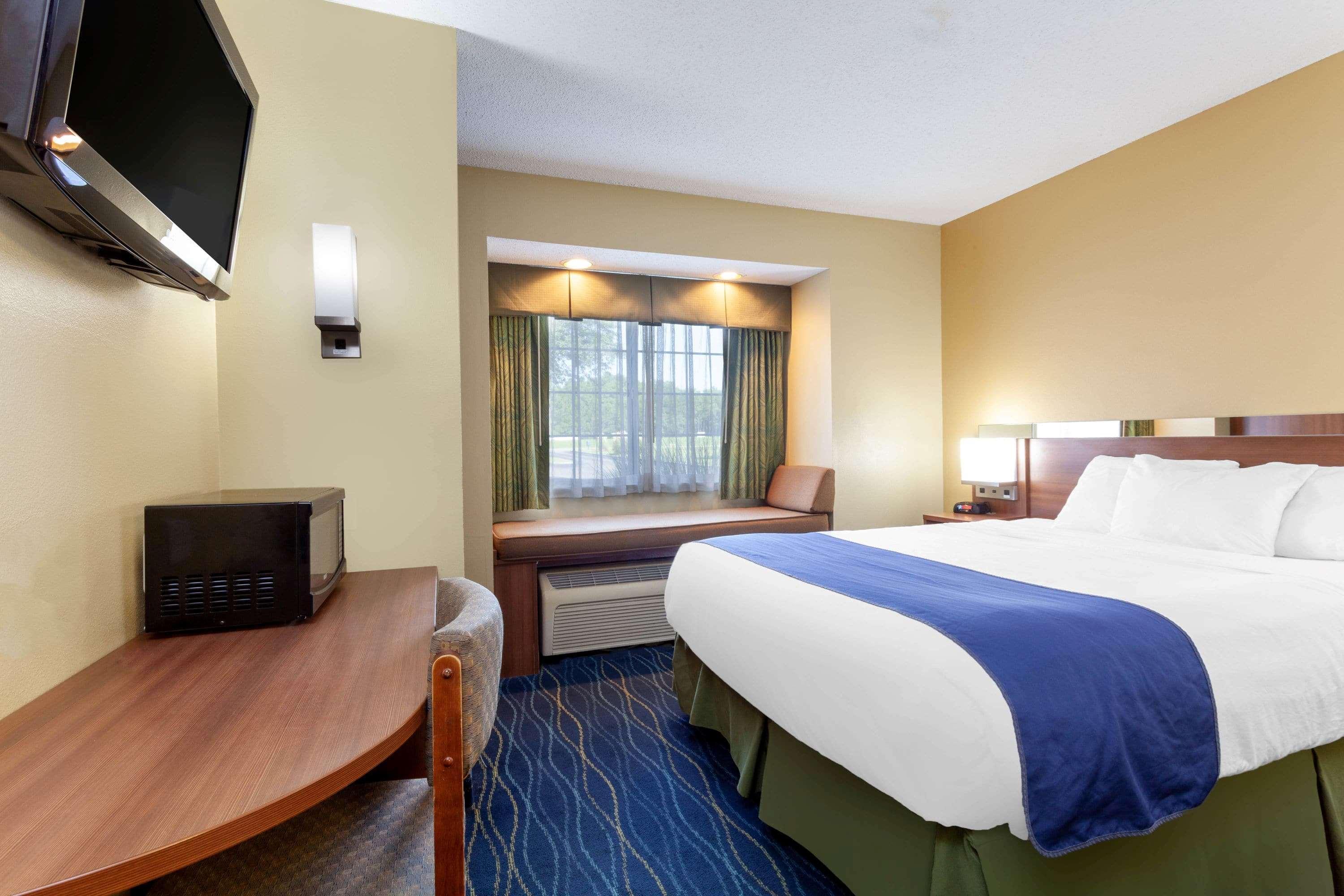 Microtel Inn & Suites By Wyndham Gulf Shores Exterior foto