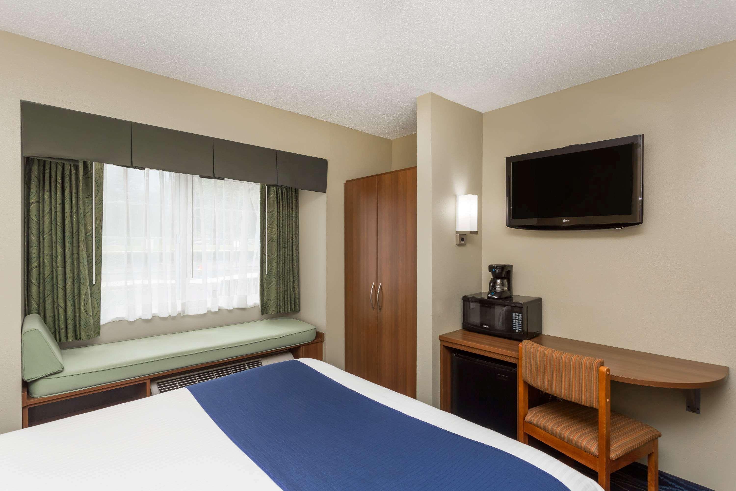 Microtel Inn & Suites By Wyndham Gulf Shores Exterior foto